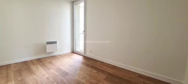 Location                                                      Appartement
                        
                     4 pièces                      78 m2                     à Saint-Juéry