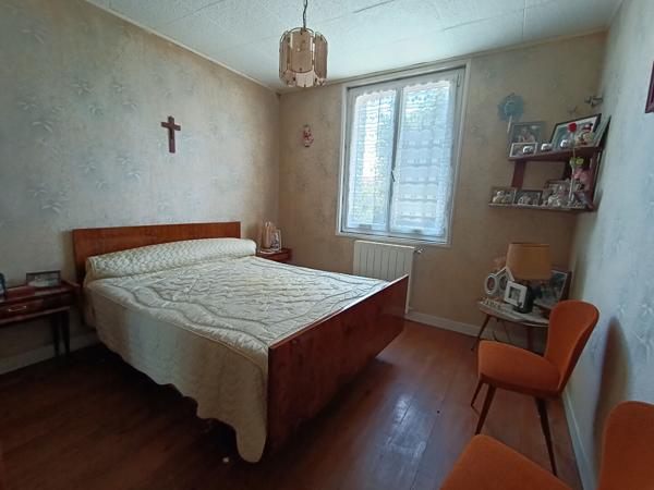 Maison Tonnay Charente 5 pièce(s) 66.06 m2