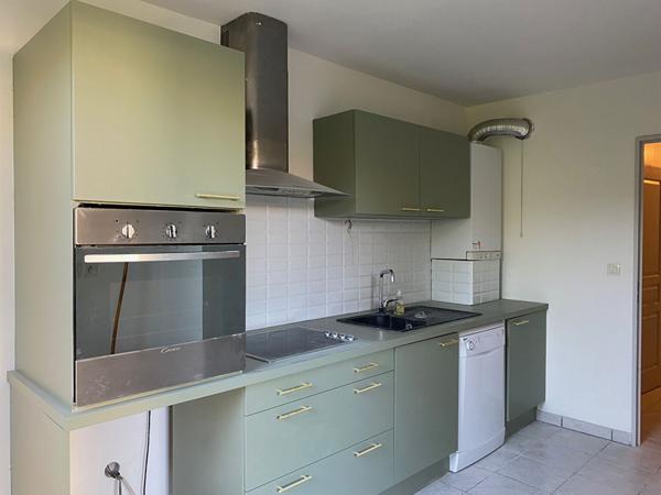 Quartier Montholon appartement 3 pièces + garage