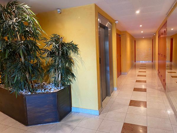 Quartier Montholon appartement 3 pièces + garage