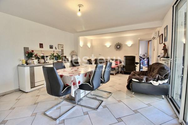Marignane Appartement 4 pièces 90 m2 en RDC