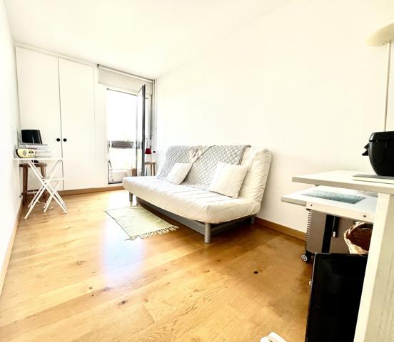 Jouy-en-Josas (78350) Très jolie appartement avec vue