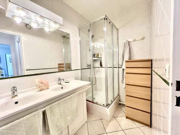 Jouy-en-Josas (78350) Très jolie appartement avec vue