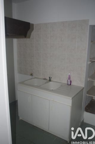 Immeuble à vendre 235 m² Bessé-sur-Braye