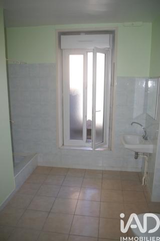 Immeuble à vendre 235 m² Bessé-sur-Braye