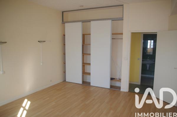 Immeuble à vendre 235 m² Bessé-sur-Braye