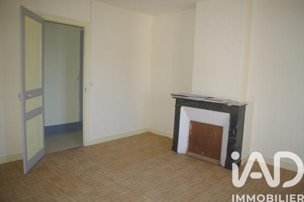 Immeuble à vendre 235 m² Bessé-sur-Braye