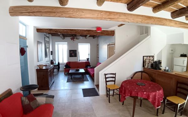 Maison à vendre    5 pièces •  Mallemort