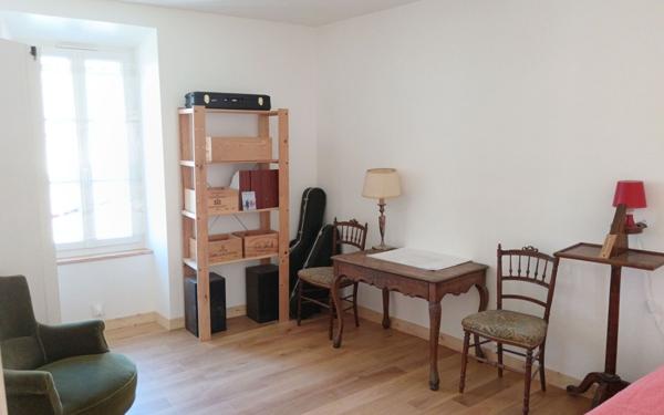 Maison à vendre    5 pièces •  Mallemort