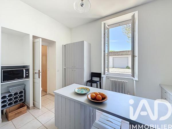 Maison à vendre 7 pièces 197,85 m² Saint-Martin-de-Ré