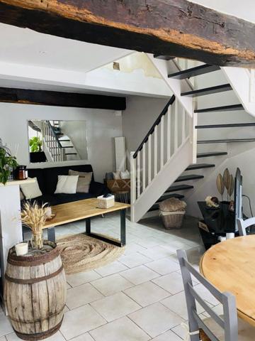 Maison de bourg avec terrain en plein coeur du Perche