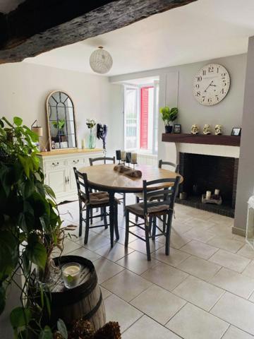 Maison de bourg avec terrain en plein coeur du Perche