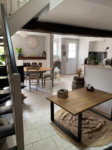 Maison de bourg avec terrain en plein coeur du Perche