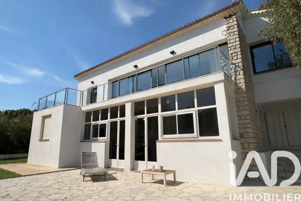 Maison à vendre 5 pièces 200 m² Carqueiranne