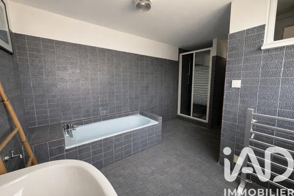 Maison à vendre 5 pièces 200 m² Carqueiranne