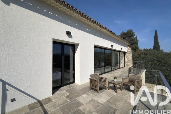 Maison à vendre 5 pièces 200 m² Carqueiranne