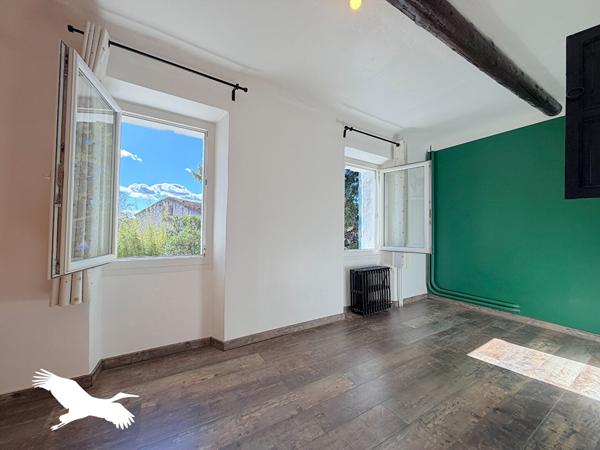 Maison à vendre 599 000 € Roquevaire 6 p 196 m² DPE D