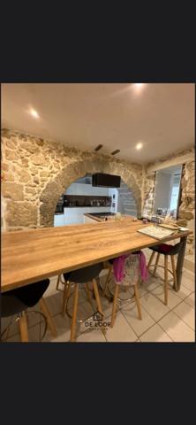 Maison à vendre 6 pièces ()