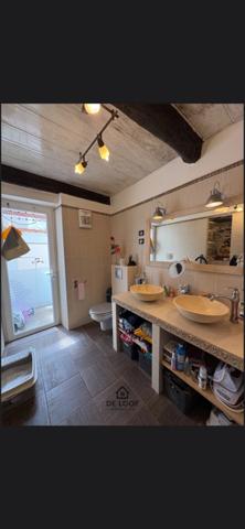 Maison à vendre 6 pièces ()