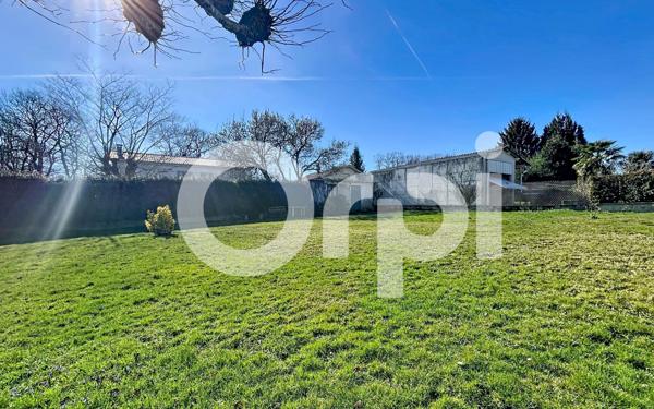 Maison à vendre    5 pièces •  Capvern