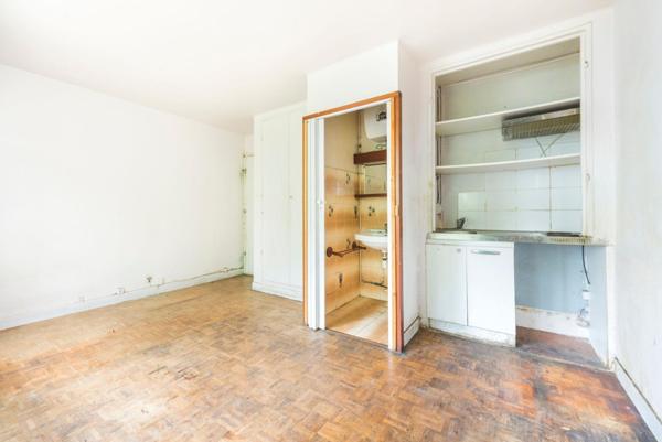 Opportunité rare d’investissement à Saint-Fargeau, Paris 20ème