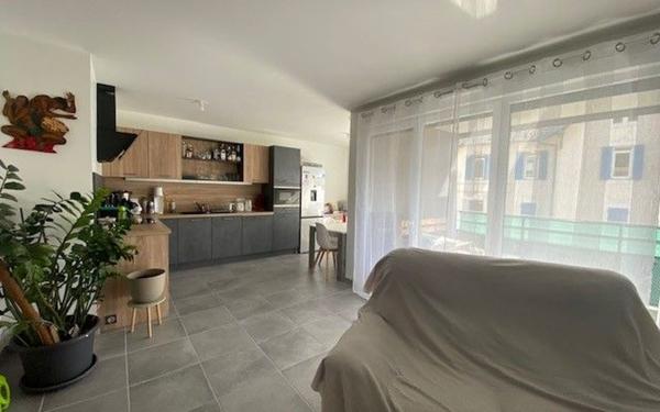 Appartement à louer    3 pièces •  Cruseilles