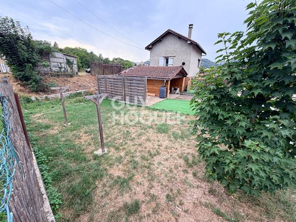 Terrain à bâtir à Sainte Foy l'Argentière de 223 m2