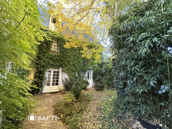 Maison bourgeoise de caractère en coeur de ville