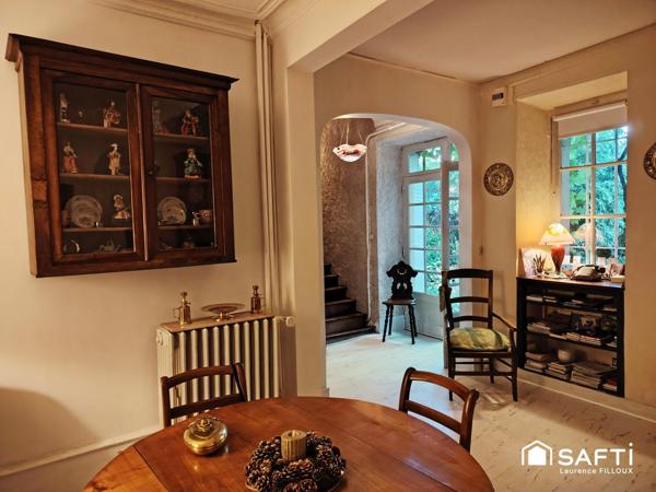 Maison bourgeoise de caractère en coeur de ville