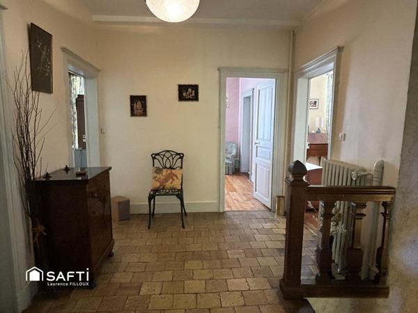 Maison bourgeoise de caractère en coeur de ville