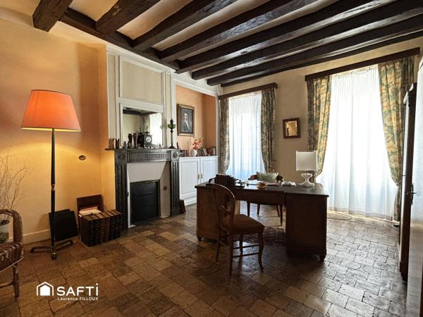 Maison bourgeoise de caractère en coeur de ville