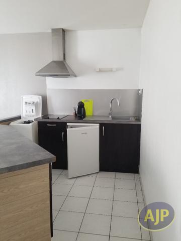 Location appartement Cholet : 525 € - AJP Immobilier Cholet