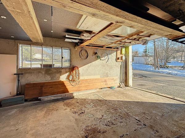 Maison 160m2 dont 80m2 Habitable sur 810 m2 de Terrain