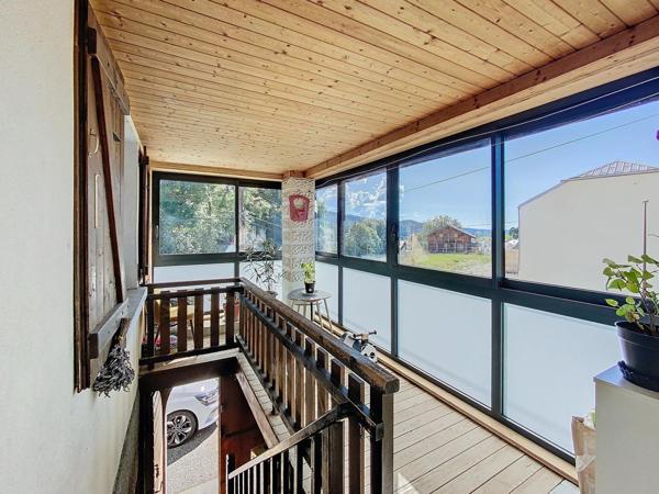 Maison 160m2 dont 80m2 Habitable sur 810 m2 de Terrain