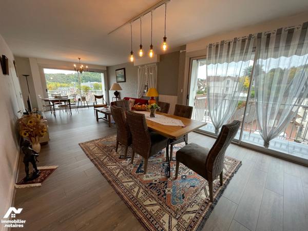 Appartement entièrement rénové de 103 m² avec vue sur Aubusson