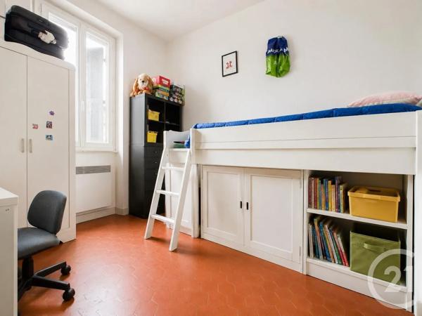 Appartement T2 à vendre  2 pièces - 45,17 m 2   TOULON  - 83