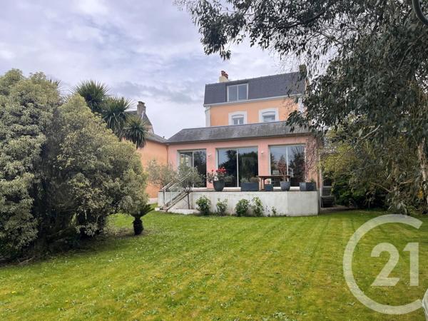 Maison à vendre  7 pièces - 196 m2 DONVILLE LES BAINS - 50