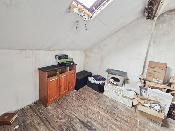 Maison Saint Pierre Montlimart 121 m²