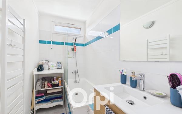 Appartement à vendre    4 pièces • 63,08 m2 Chaville