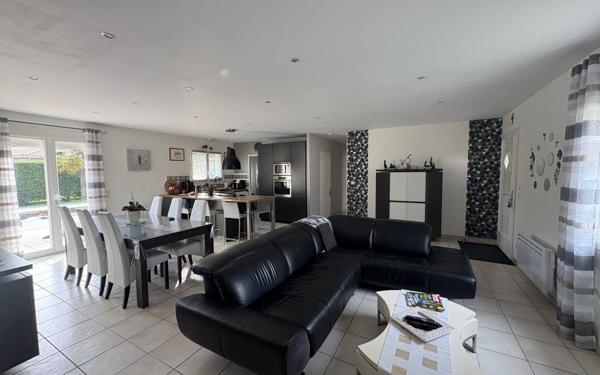 Maison à vendre    5 pièces •  Saujon