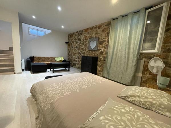 SETE CENTRE Appartement T3 triplex atypique meublé
