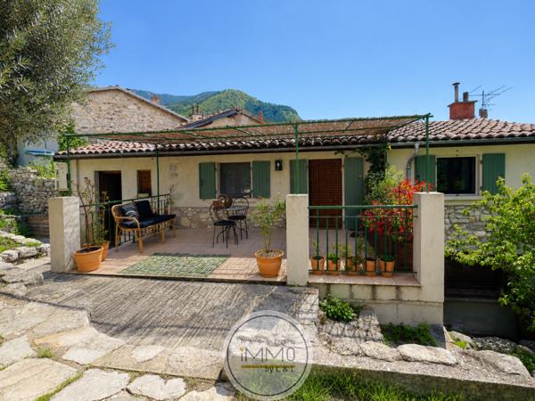 Maison 6 pièce(s) 3 chambre(s) 205 m²