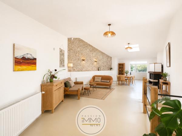 Maison 6 pièce(s) 3 chambre(s) 205 m²