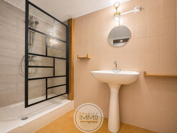 Maison 6 pièce(s) 3 chambre(s) 205 m²
