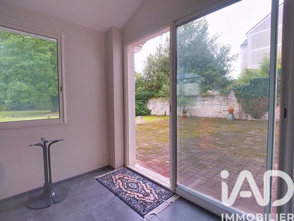 Maison à vendre 6 pièces 324 m² Montargis