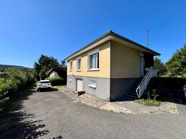 Maison T3 sur sous sol , 19 ares de terrain avec hangar