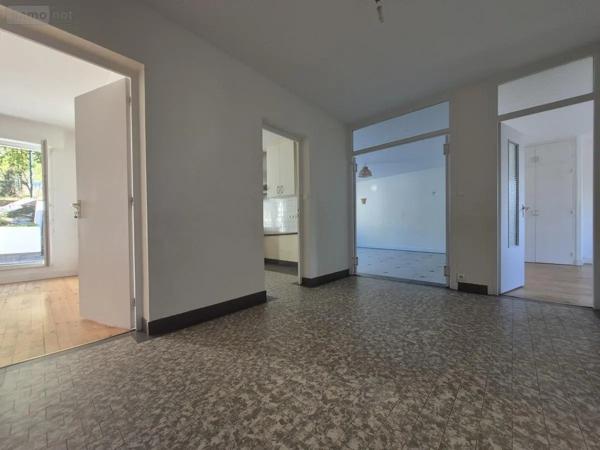 Achat - Fonds et/ou murs commerciaux Pontivy 56300 213 m 2 374 m 2