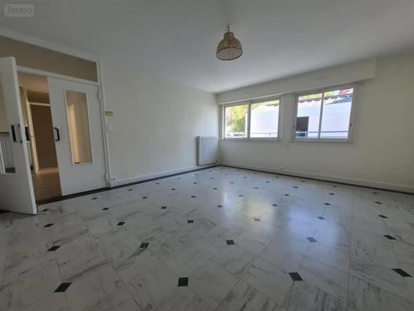 Achat - Fonds et/ou murs commerciaux Pontivy 56300 213 m 2 374 m 2