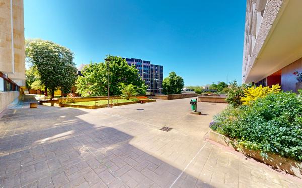 Appartement à vendre    2 pièces • 58,92 m2 Metz