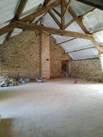 ENSEMBLE IMMOBILIER POUR EVENEMENTIEL